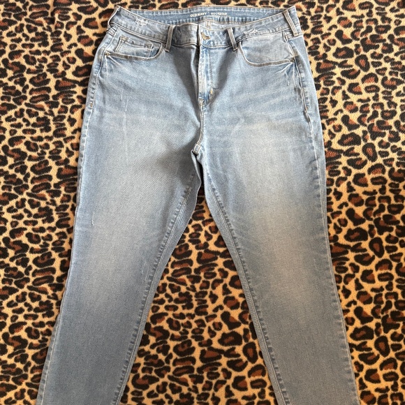 Old Navy Mid Rise Rockstar Jeans, Size 16 - Picture 1 of 5
